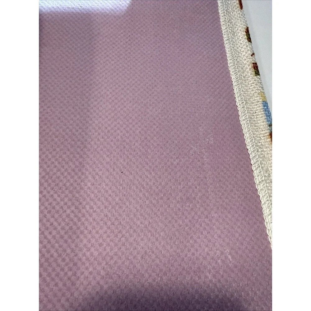 Room Essentials 24 X 36 Machine Washable Accent Rug Leaves New!